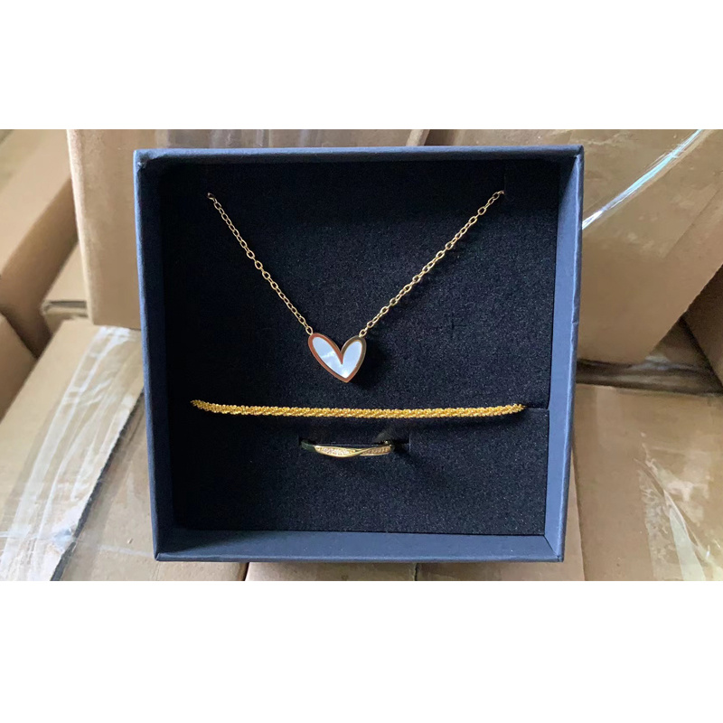 Gold-Tone Necklace & Bracelet Set – 3 Pieces - Image 5