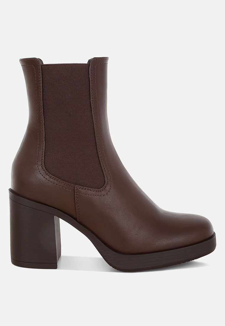 Scuala Faux Leather Chelsea Boots - Image 7